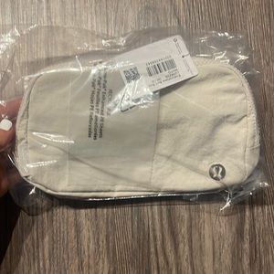 Lululemon everywhere belt bag! White opal